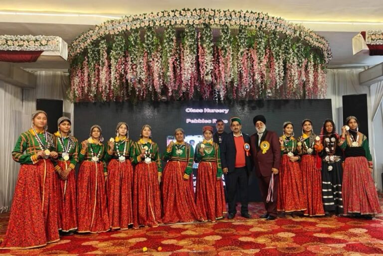 Kangra: शाहपुर में वार्षिक पारितोषिक वितरण समारोह आयोजित, विधायक केवल सिंह पठानिया रहे मुख्य अतिथि