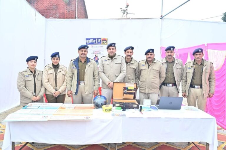 Kangra: देहरा में लीगल लिटरेसी कैम्प, बच्चों और आम लोगों को कानून व सुरक्षा की दी अहम जानकारी