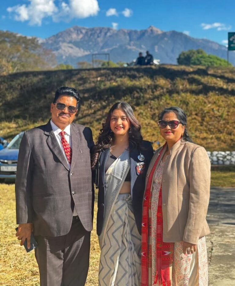 Kangra: नगरोटा की बेटी ने बढ़ाया मान, पालमपुर कृषि विश्वविद्यालय से डॉ. अनन्या प्रशार बनीं पशु चिकित्सक