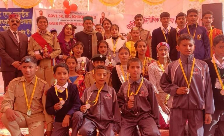 Kangra: रेहलू स्कूल के मंच से विधायक केवल सिंह पठानिया का संदेश, मेहनत और अनुशासन से ही तय होती है सफलता की राह