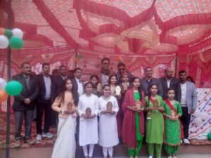 Kangra: नगरोटा में आर.एस. बाली का बड़ा ऐलान, स्कूल को लाखों की सौगात, विद्यार्थियों को दी नई दिशा और नववर्ष 2026 की शुभकामनाएं