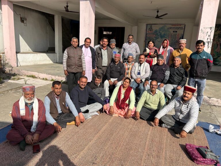 Kangra: कांगड़ा-चंबा सांसद डॉ. राजीव भारद्वाज के स्वागत को शाहपुर मंडल तैयार, चगर क्षेत्र में बैठकों का दौर तेज
