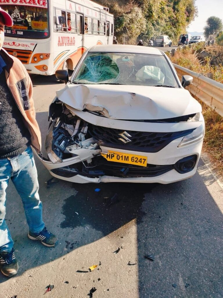 Himachal: बीमा क्लेम पर विवाद: टैक्सी ऑपरेटर ने इंश्योरेंस कंपनी पर धोखाधड़ी के आरोप लगाकर न्यायालय का दरवाजा खटखटाया