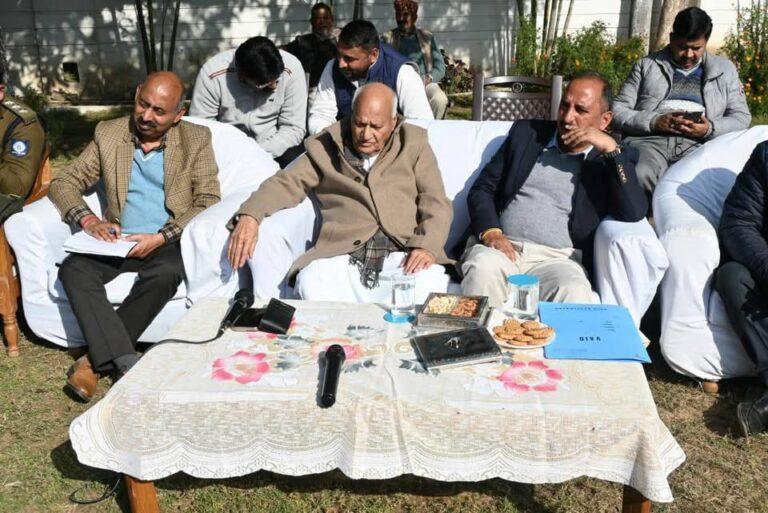Kangra: ज्वाली में विकास कार्यों की समीक्षा, कृषि मंत्री ने दिए अंतिम क्वार्टर में रफ्तार बढ़ाने के सख्त निर्देश