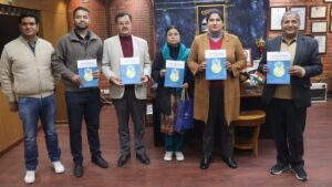 Kullu: कुल्लू जिले को मिलेगा ₹2139 करोड़ से ज्यादा का बैंक ऋण, उपायुक्त ने जारी की बड़ी क्रेडिट योजना