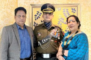 Kangra: पालमपुर के मेजर अमन धर बने देश का गौरव, कश्मीर में अदम्य साहस दिखाकर सेना मेडल से हुए सम्मानित