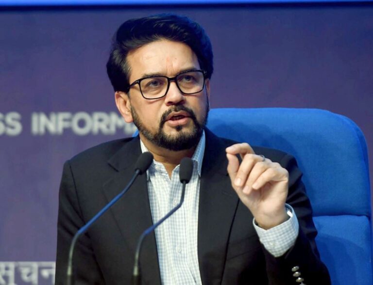 Himachal: “छापों से नहीं दबेगा सच”: पंजाब केसरी पर कार्रवाई को लेकर अनुराग ठाकुर का तीखा हमला, सरकार को दी कड़ी चेतावनी