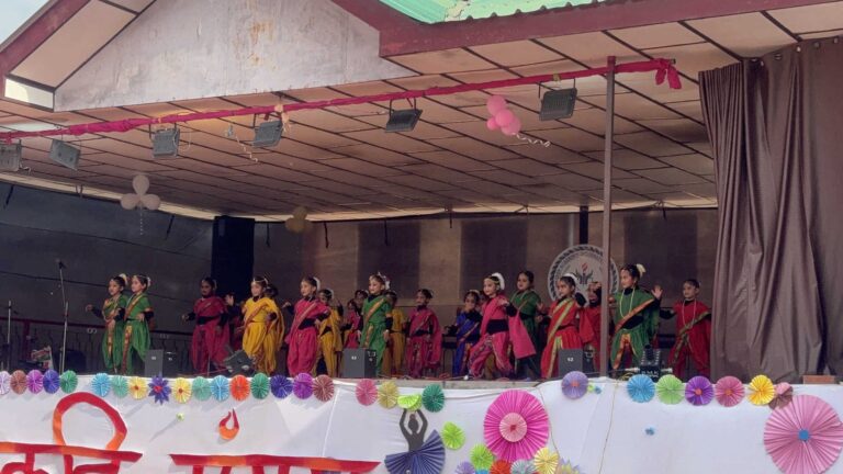 Kangra: वज़ीर एकेडमिक इंटरनेशनल स्कूल में वार्षिक समारोह और पारितोषिक वितरण, मेधावियों का हुआ भव्य सम्मान