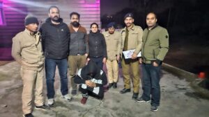 Kangra: नूरपुर पुलिस की बड़ी कार्रवाई, घर से 21 ग्राम चिट्टा बरामद, महिला तस्कर गिरफ्तार