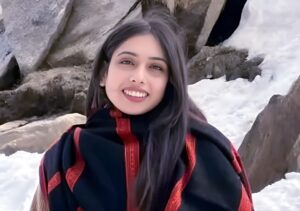 Himachal: संघर्ष से सफलता तक: सुजानपुर की आकांक्षा मेहरा बनीं कृषि क्षेत्र अधिकारी, पूरे इलाके में खुशी की लहर