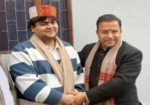 Kangra: अटलांटिक महासागर में फंसे पालमपुर के रिक्षित लौटे सुरक्षित, परिवार ने ली राहत की सांस