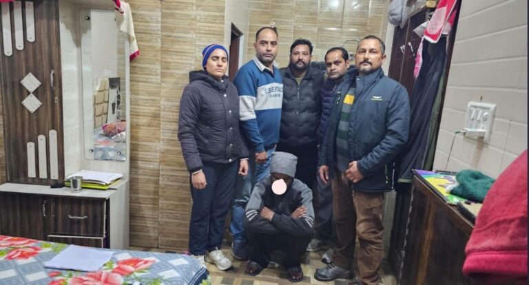 Kangra: नूरपुर पुलिस का बड़ा एक्शन, घर से 23 ग्राम चिट्टा बरामद, आरोपी गिरफ्तार