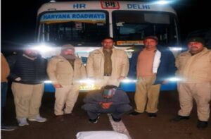 Mandi: आधी रात हाईवे पर पुलिस का बड़ा एक्शन, हरियाणा का युवक 604 ग्राम चरस के साथ गिरफ्तार
