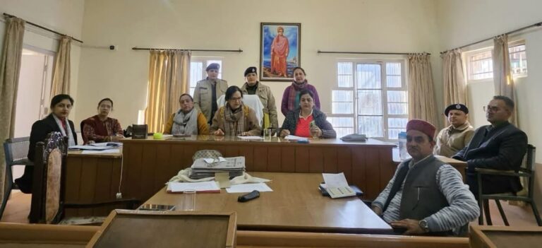 Kangra: धर्मशाला में महिला आयोग की विशेष अदालत में एक्शन, 11 मामलों की सुनवाई, 4 का तुरंत निपटारा
