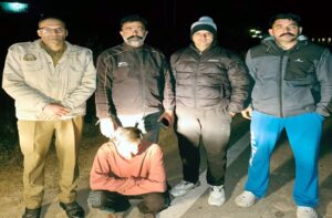 Bilaspur: फोरलेन पर पुलिस की बड़ी कार्रवाई, युवक 5.9 ग्राम चिट्टे के साथ गिरफ्तार, अचानक घबराने से खुला राज