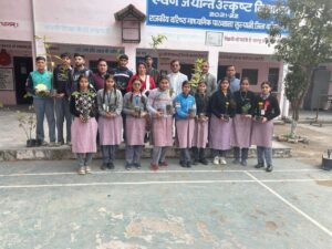 Kangra: नूरपुर के सुलायली में स्वीप कार्यक्रम: छात्रों और जनता को मतदाता जागरूकता का संदेश