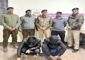 Kullu: कुल्लू-मनाली में नशे पर बड़ी कार्रवाई: होटल में छापा, राजस्थान के 2 युवक और हमीरपुर का युवक चिट्टे के साथ गिरफ्तार