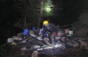 Kullu: आधी रात लगी भीषण आग, दो परिवारों का सब कुछ राख; लाखों का नुकसान, बाल-बाल बचा एक और मकान