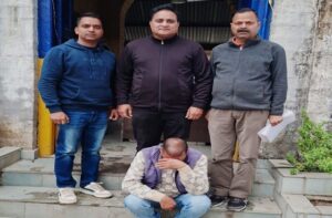 Mandi: मंडी पुलिस की बड़ी कार्रवाई, लंबे समय से फरार उद्घोषित अपराधी चैलचौक से गिरफ्तार