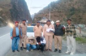 Mandi: औट गेट पर बड़ा खुलासा: 415 ग्राम चरस के साथ पंजाब के दो युवक गिरफ्तार, पुलिस की बड़ी कार्रवाई