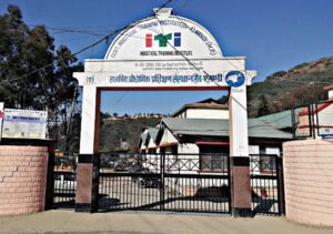 Mandi: IIT मंडी के छात्रों का जलवा! जापान की कंपनियों से 56 लाख तक के पैकेज, AI से मिला मौका