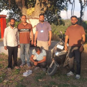 Kangra: नूरपुर पुलिस की बड़ी कार्रवाई: स्कूटी से पकड़ा गया 11.87 ग्राम चिट्टा, मंदिर के पास कर रहा था सौदा