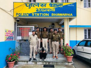 Kangra: कन्फेक्शनरी की आड़ में शराब, Bla-Bla App से चिट्टा सप्लाई: कांगड़ा पुलिस की डबल स्ट्राइक से मचा हड़कंप