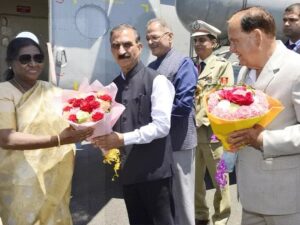 President Murmu Himachal Visit: शिमला पहुंचीं राष्ट्रपति, 5 दिन के दौरे में अटल टनल का करेंगी दौरा