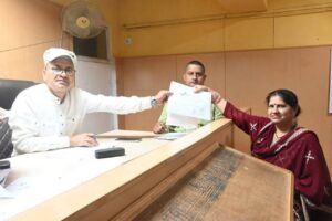 Sarkaghat Municipal Election Update: वार्ड 2 में दो उम्मीदवारों ने नाम वापस लिया, 25 प्रत्याशियों को मिले चुनाव चिन्ह