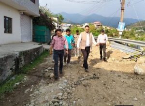 Kangra: बैजनाथ में पेयजल और सीवरेज कार्यों पर SDM संकल्प गौतम सख्त, अधिकारियों को दिए बड़े निर्देश