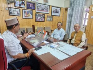 Kangra: शाहपुर के लिए बड़ी खुशखबरी! जुलाई के पहले सप्ताह में शुरू होगा गुब्बर का सोलर प्लांट, खत्म होगी लो-वोल्टेज की समस्या