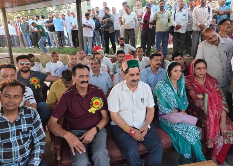 Kangra: द्रमण छिंज मेले में केवल सिंह पठानिया का बड़ा ऐलान, स्वास्थ्य सुविधाओं पर दिया बड़ा अपडेट और स्टेज निर्माण का किया जिक्र