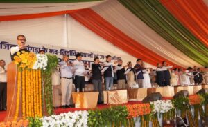 Kangra: कांगड़ा के नवनिर्वाचित पंचायत प्रतिनिधियों को CM सुक्खू ने दिलाई शपथ, बोले- अगले 5 साल में आत्मनिर्भर बनेगा हिमाचल