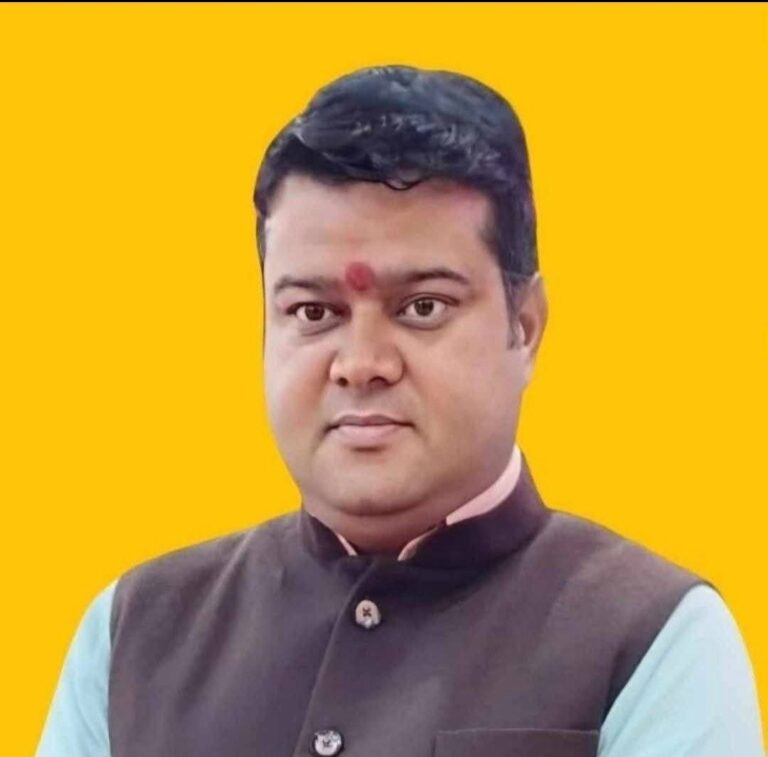 Kangra: शाहपुर अस्पताल की बिजली और बैकअप व्यवस्था को लेकर भाजपा किसान मोर्चा के प्रदेश आईटी संयोजक प्रणव शर्मा ने उठाए सवाल