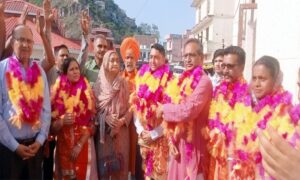 Bilaspur: नयनादेवी नगर परिषद चुनाव में भाजपा BJP का दबदबा, दीपक शर्मा अध्यक्ष और नीना शर्मा उपाध्यक्ष निर्विरोध निर्वाचित