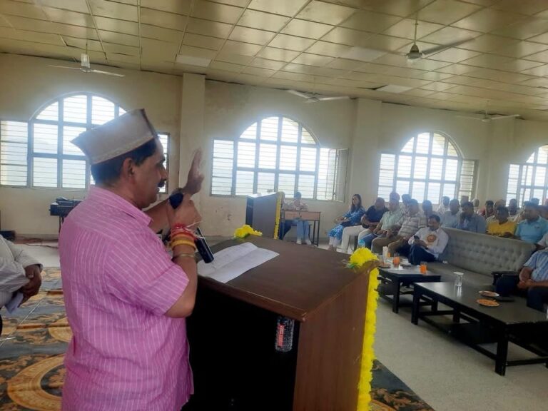Kangra: लंज कॉलेज में विज्ञान संकाय पर बड़ा फैसला, बंद नहीं होंगी कक्षाएं: उपमुख्य सचेतक केवल सिंह पठानिया