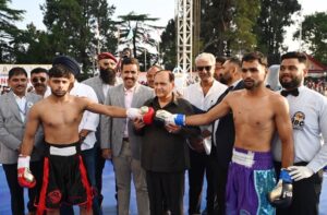 Shimla: वीरभद्र सिंह की जयंती पर रिज मैदान में गूंजे पंच, भारत की पूनम ने श्रीलंका की मुक्केबाज को दी करारी शिकस्त