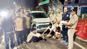 Mandi: फोरलेन पर STF का बड़ा एक्शन! कार की डिक्की से 1.055 किलो चरस बरामद, राजस्थान के 4 युवक गिरफ्तार
