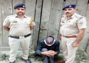 Shimla: शिमला में अफीम की अवैध खेती का बड़ा खुलासा! नेरवा पुलिस ने मुख्य आरोपी को दबोचा, 16 जुलाई तक जेल