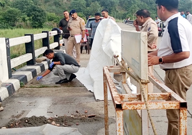 Una: ऊना गोलीकांड में बड़ा खुलासा! अवैध शराब कारोबार बना खूनी संघर्ष की वजह, 3 आरोपी गिरफ्तार