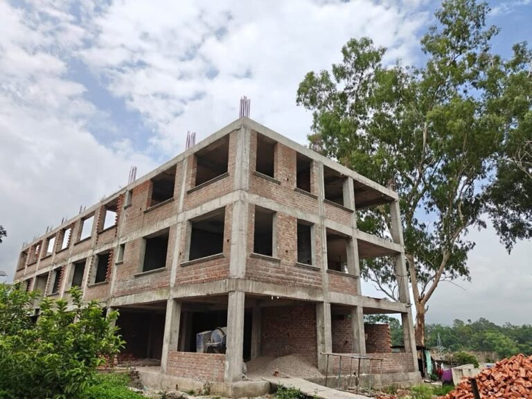 Kangra: 68 साल का इंतजार खत्म! रैत विकास खंड कार्यालय को मिला अपना नया घर, 5.36 करोड़ से बन रहा आधुनिक भवन