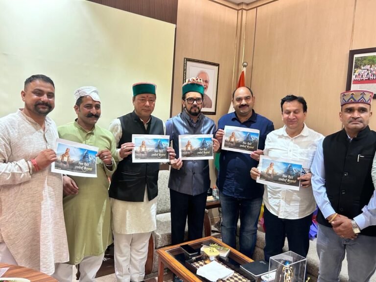 दिल्ली से रिलीज हुआ शाहपुर के कमल कुमार शर्मा का शिव भजन ‘शिव रैंदे उच्चयाँ कैलाशा’, अनुराग ठाकुर ने सुनकर की सराहना