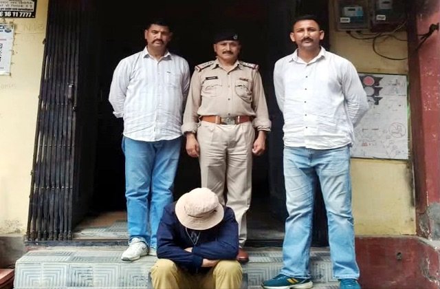 7 साल से फरार चेक बाउंस का उद्घोषित अपराधी आखिरकार गिरफ्तार, रोहड़ू पुलिस की बड़ी कामयाबी