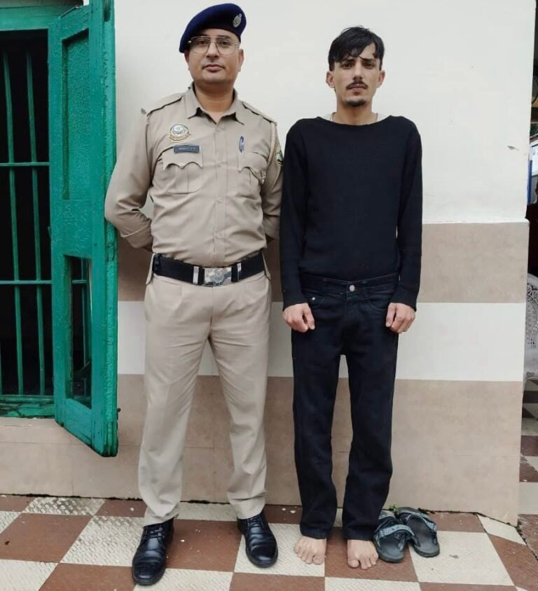 Kangra: मैक्लोडगंज में राजस्थान के युवक से 114.95 ग्राम चरस बरामद, अप्पर धर्मकोट में पुलिस की कार्रवाई