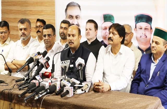 सुधीर शर्मा पर यादविंदर गोमा का बड़ा हमला, मुख्यमंत्री पर टिप्पणी को लेकर मांगी माफी; बोले- राजनीति में मर्यादा जरूरी