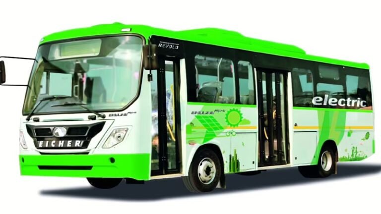 चंडीगढ़ में HRTC की नई हरी इलेक्ट्रिक बस को रोकने पर बवाल, बस अड्डे में एंट्री से रोका; चालक-परिचालकों ने जताया विरोध