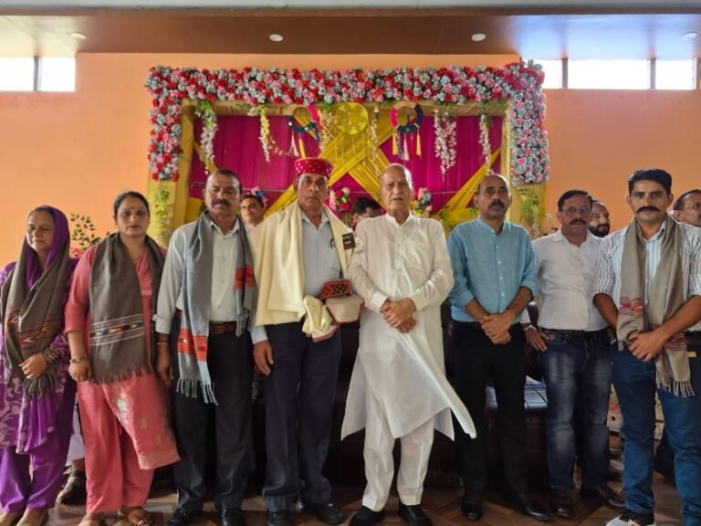 ज्वाली में कृषि मंत्री प्रो. चन्द्र कुमार का बड़ा संदेश, पंचायत प्रतिनिधियों से बोले- राजनीति से ऊपर उठकर करें जनसेवा; नशे के खिलाफ भी छेड़ें मुहिम