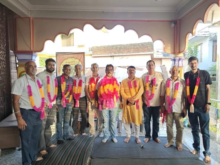 Kangra: शाहपुर व्यापार मंडल की नई कार्यकारिणी का गठन, सुनील वर्मा बने अध्यक्ष; जानें किसे मिली कौन सी जिम्मेदारी