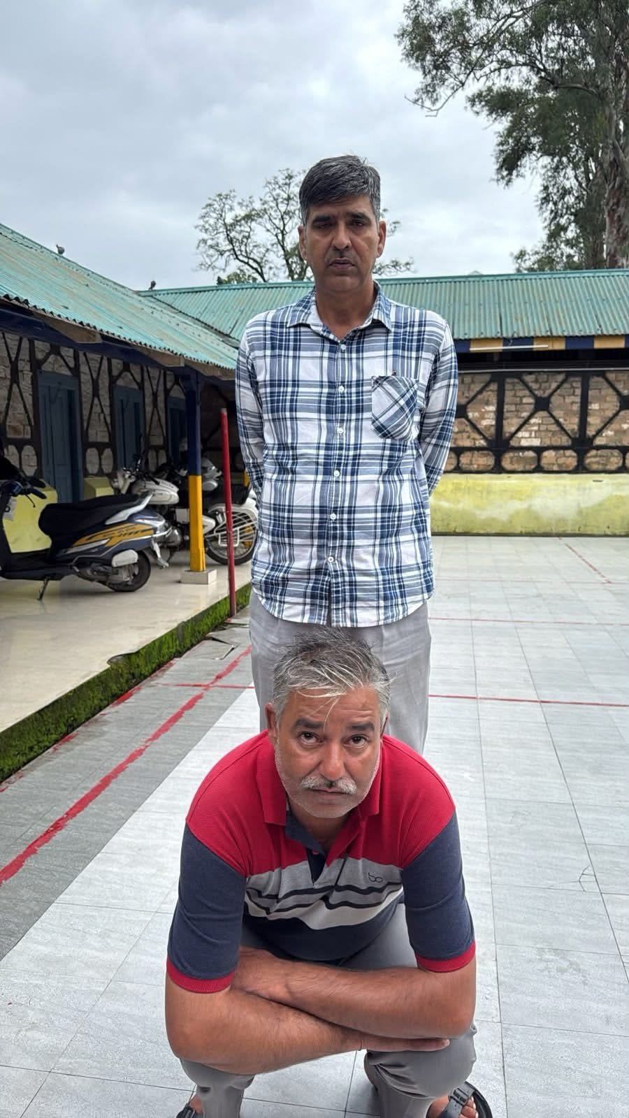 Kangra: पालमपुर में कांगड़ा पुलिस की बड़ी कार्रवाई! लंबे समय से फरार उद्घोषित अपराधी गिरफ्तार