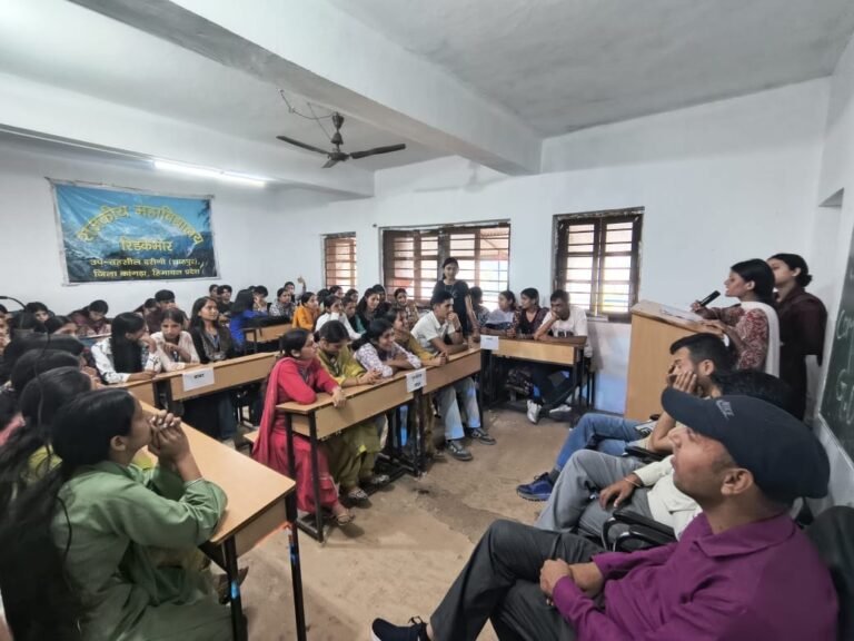 रिड़कमार कॉलेज में इतिहास प्रश्नोत्तरी का रोमांच, बाबर टीम ने मारी बाजी; अकबर टीम दूसरे स्थान पर